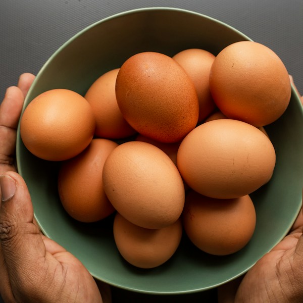 Eggs (12)